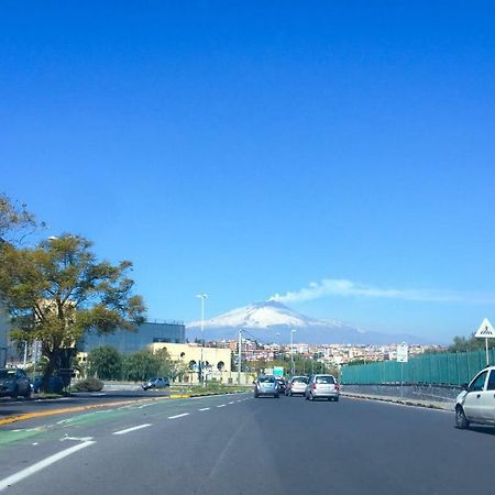 B&B Policlinico Gaspare Rodolico カターニア エクステリア 写真