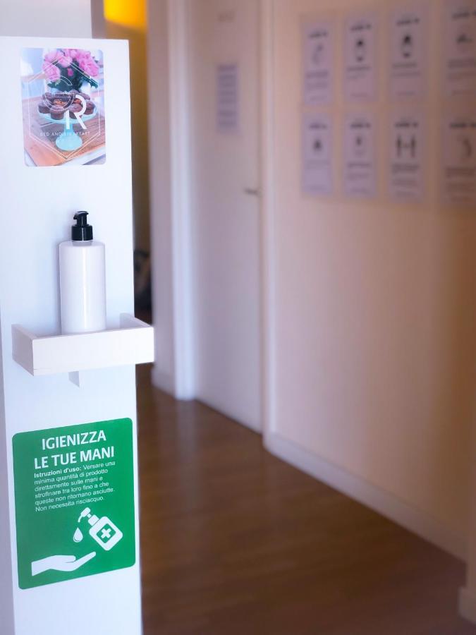 B&B Policlinico Gaspare Rodolico カターニア エクステリア 写真